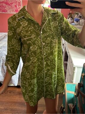 Green Floral Satin Button-Front Nightshirt